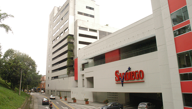 Foto fachada Centro comercial Sandiego